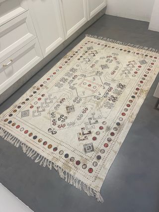 Alfombra geométrica 180x120 cm. Super versátil.