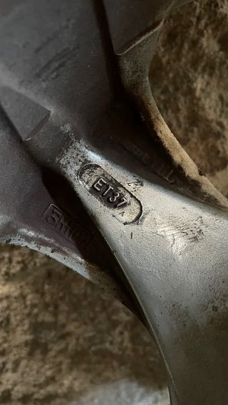 lote 4 Llantas Nissan 15”