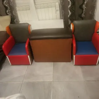 2 Sillones Infantiles de Cuero