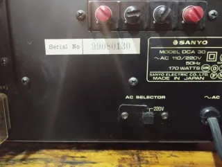 Amplificador Sanyo DCA 30