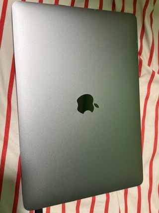 MacBook Pro 13 2017 i7 Gris