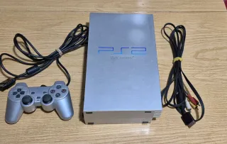 PlayStation 2 Plata + Mando