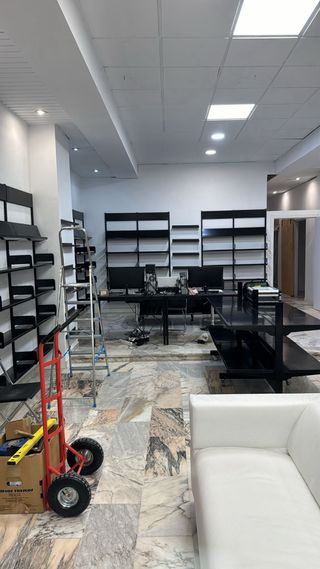 Estanterías metálicas negras Ral 9005 seminuevas