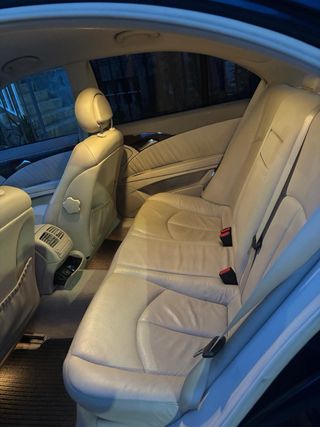 Mercedes-Benz E320 2003