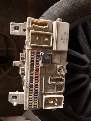 Módulo Confort Caja Fusibles Volvo S40