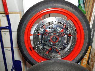 Juego Ruedas Aprilia Factory  Tuono/RSV4 Completas