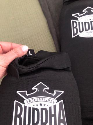 Protecciones Artes Marciales y Guantes Buddha