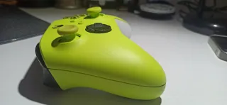 Controller Xbox Series X|S Electric Volt