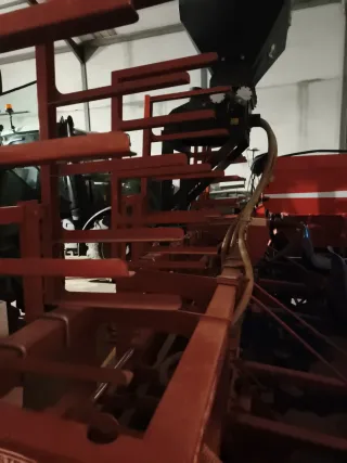 Maquinaria Agrícola Ferrari de tres cuerpos