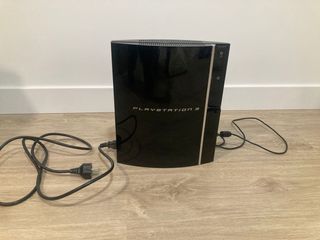 Playstation 3 + 3 juegos + 4 mandos