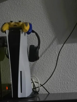 Consola PS5 con 2 Mando Amarillo y azul Auricular