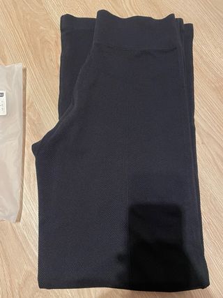 Pantalón Born Living Yoga Gita Negro