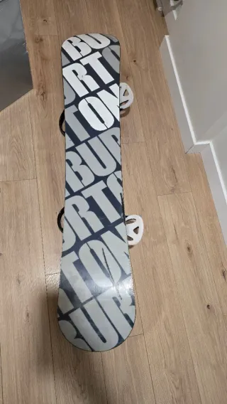 Tabla Snowboard y Botas Burton