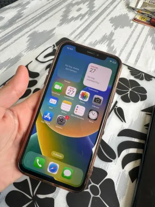 iPhone X Apple