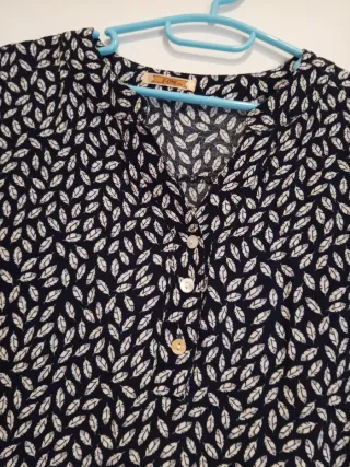 Blusa Z-ONE Estampada Hojas Talla S/M