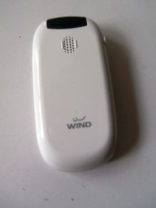 TELEFONO ALCATEL WIND ONE TOUCH 665 CON TAPA