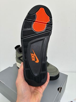 Air Jordan 4 Retro SP Undefeated Olive