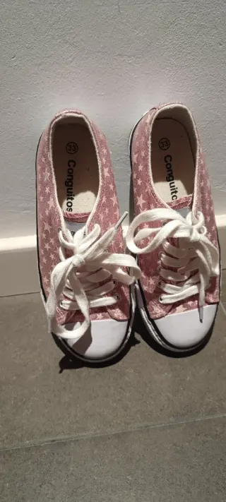 Zapatillas Conguitos rosas con estrellas brillante