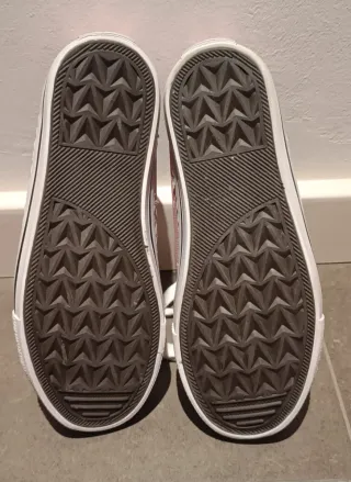 Zapatillas Conguitos rosas con estrellas brillante