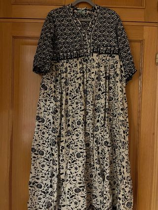 Lote  4 Vestidos Largos de entretiempo