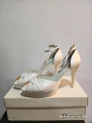 Zapatos de Novia marca Doriani