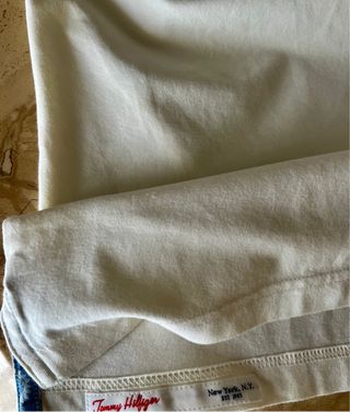 Camiseta Tommy Hilfiger manga francesa a estrenar