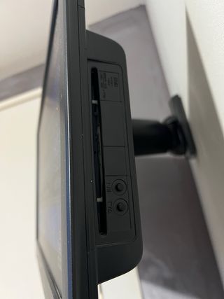 Televisor OKI Full HD 1080 (con DVD) 21" + Soporte