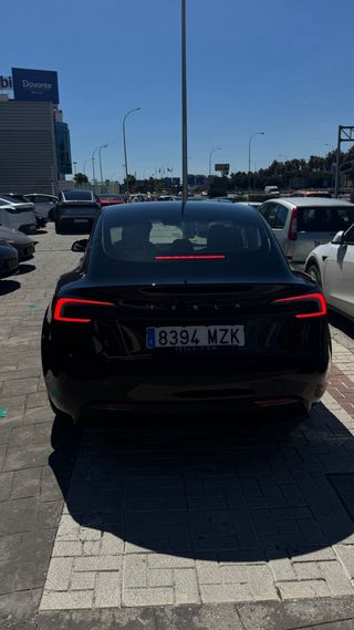 Tesla Model3 2025 - 16.500km y 3 años garantía