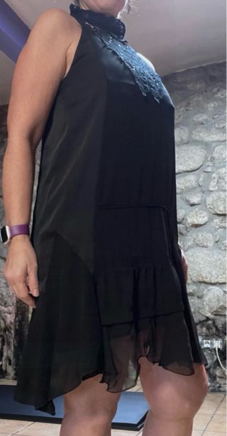 Vestido negro con encaje