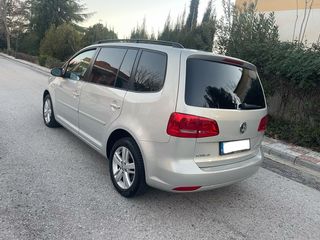 Volkswagen Touran 2013