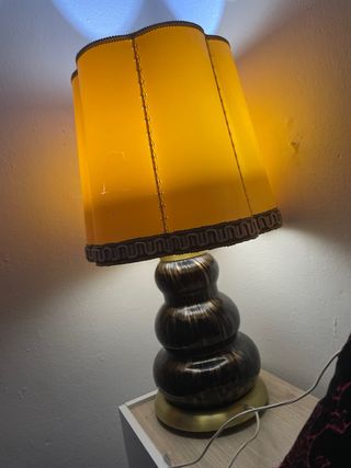 Lámpara de mesa cerámica y tela