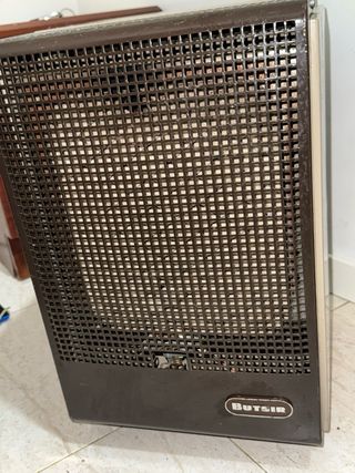 Estufa de butano metal beige y marrón