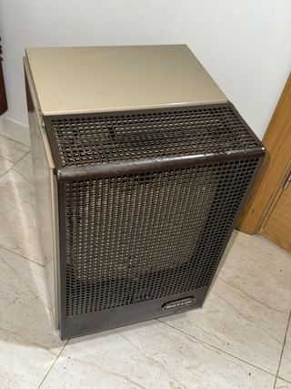 Estufa de butano metal beige y marrón