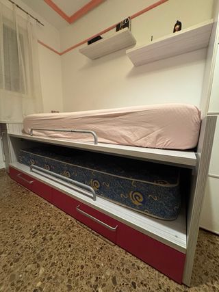 Dormitorio juvenil completo en buen estado