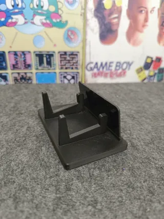 Stand espositore Game Boy Color Pokemon Pikachu