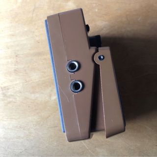 Pedal Behringer TP300 Ultra Tremolo/Pan