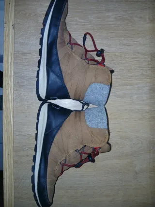 Botas Sorel Whitney Unisex Marrón/Negro