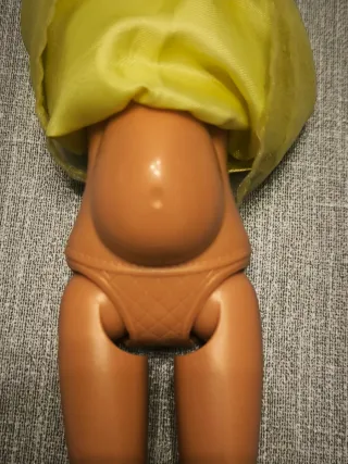 Muñeca Steffi Love embarazada