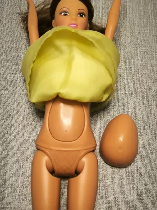 Muñeca Steffi Love embarazada