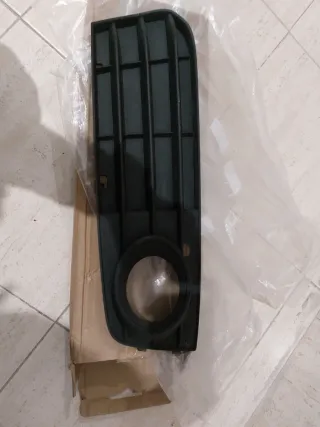 Rejilla Antiniebla Izquierda Audi A4 B8 2010