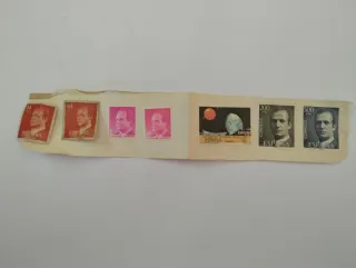 Lote 40 monedas antiguas y 7 sellos