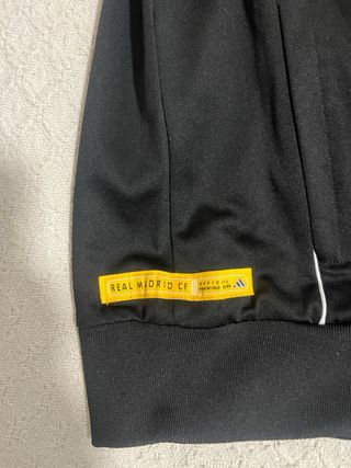 Chándal completo Madrid Negro/Dorado