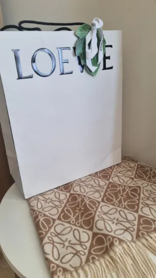 Bufanda Loewe Grande