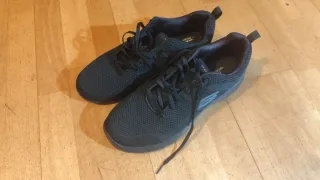 Zapatillas Skechers Negras