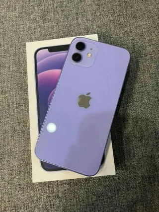 iPhone 12 Viola