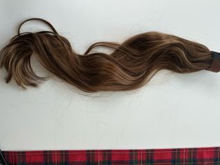 Extensiones de cabello con clip castaño