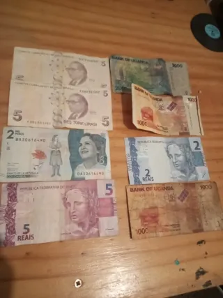 Lotes Billetes: Uganda, Brasil, Colombia, Turquía