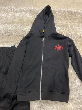 Conjunto Chandal Corteiz Negro y Rojo Nuevo