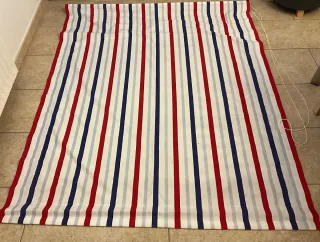 Estor enrollable a medida 147x177cm.Persona