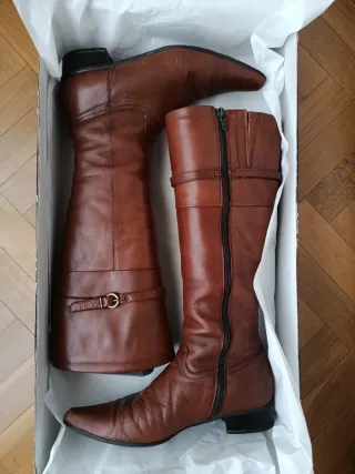 Botas de cuero marrones T. 36